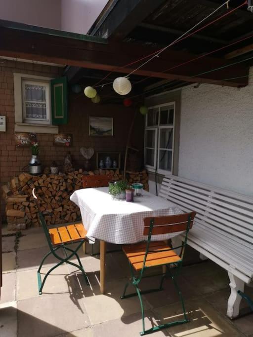 Idyllische Kleine Ferienwohnung Im Schwarzwald Friedenweiler Exterior foto